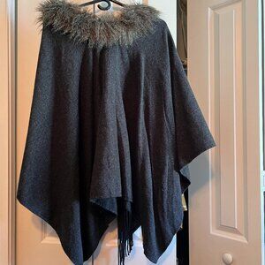 Charlie Paige Faux Fur with Fridge Cape in Charcoal One Size New with tag